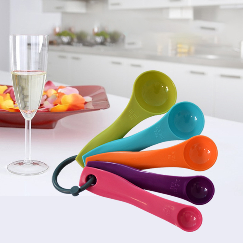 5-Piece Colorful Salt Oil Spoo - Kitchen Appliances Manufacturers recension och pris